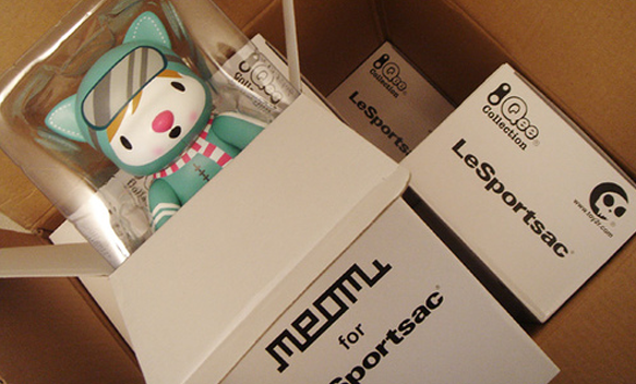 Meomi vinyl toy for Le Sport Sac